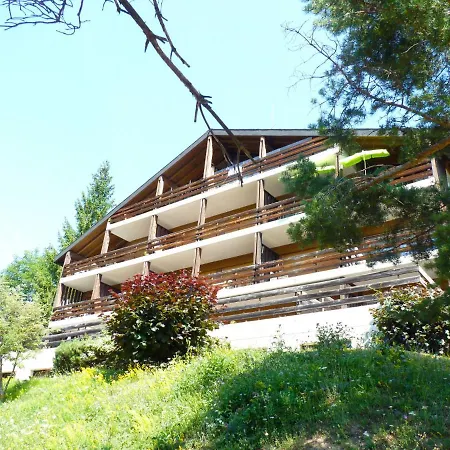 Centaure A Rs 3 By Interhome *